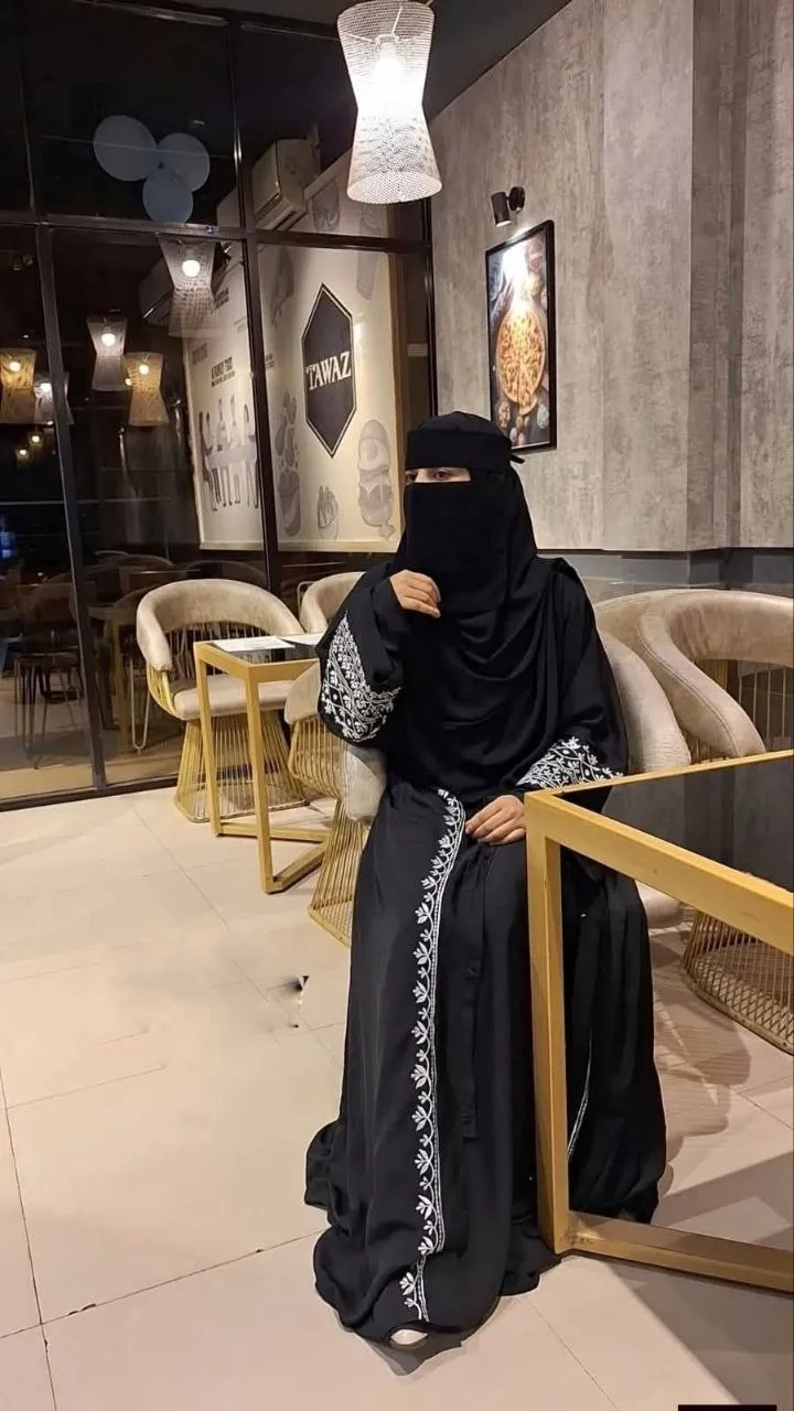 থাম্বনেইল 1