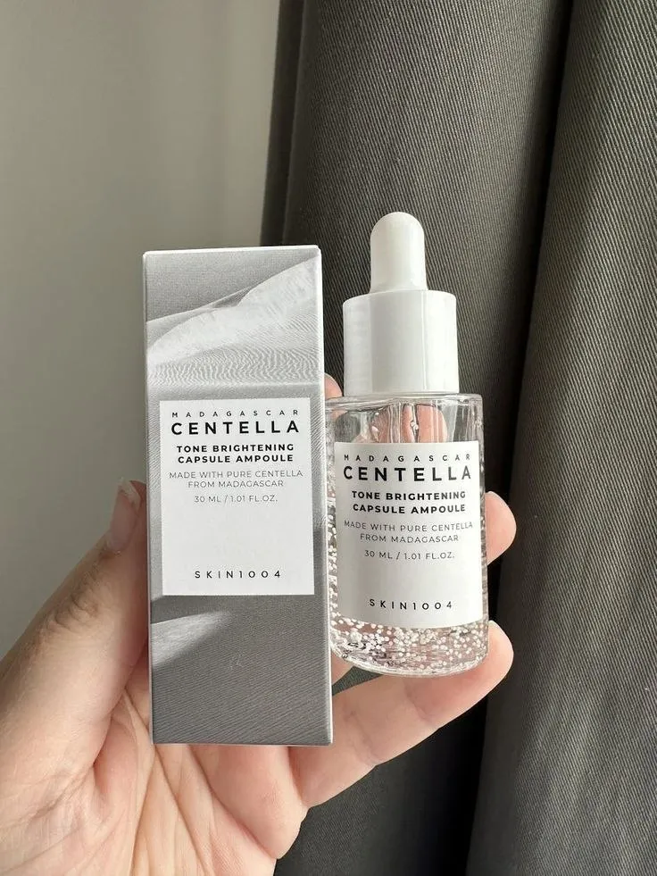 SKIN1004 Madagascar Centella Tone Brightening Capsule Ampoule (30ml) ✨