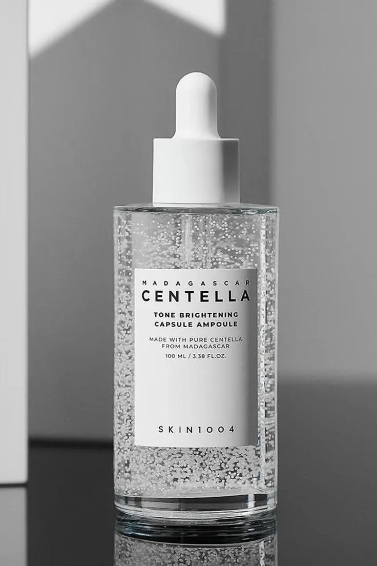 SKIN1004 Madagascar Centella Tone Brightening Capsule Ampoule (30ml) ✨