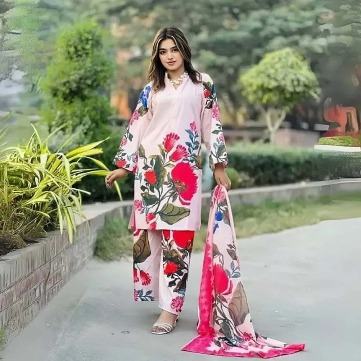 থাম্বনেইল 1
