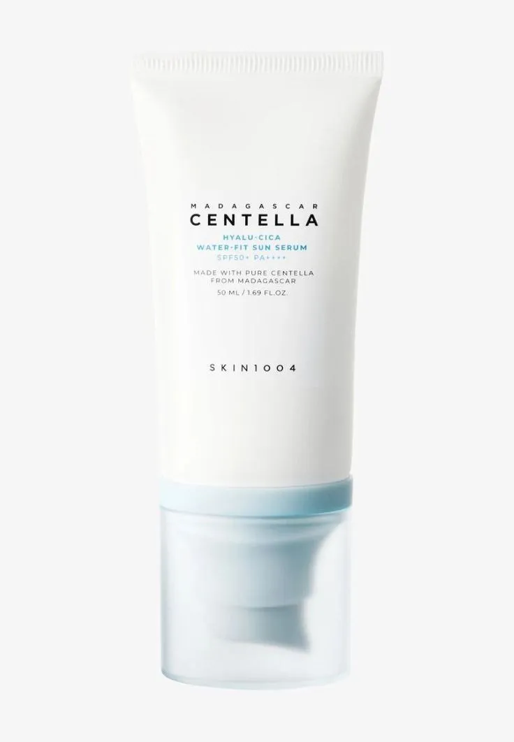 SKIN1004 Madagascar Centella Hyalu-Cica Water-Fit Sun Serum 💧🌿